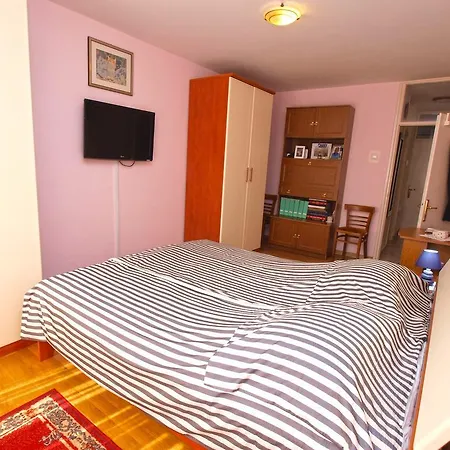 Marija 1389 *